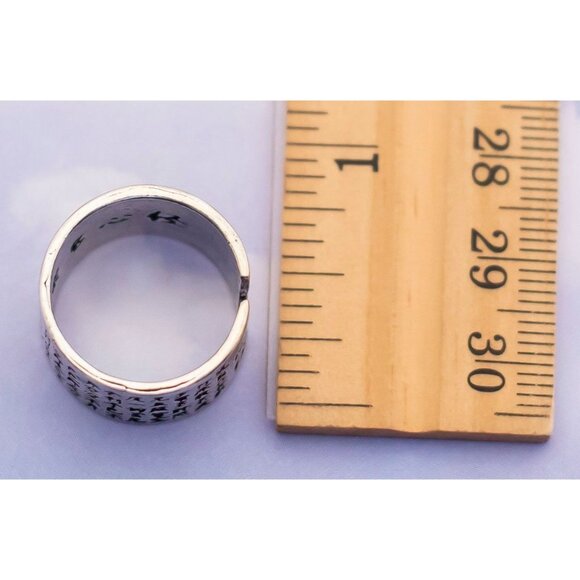 Vintage Gothic Letters Engraved Ring - S13 - Picture 4 of 4